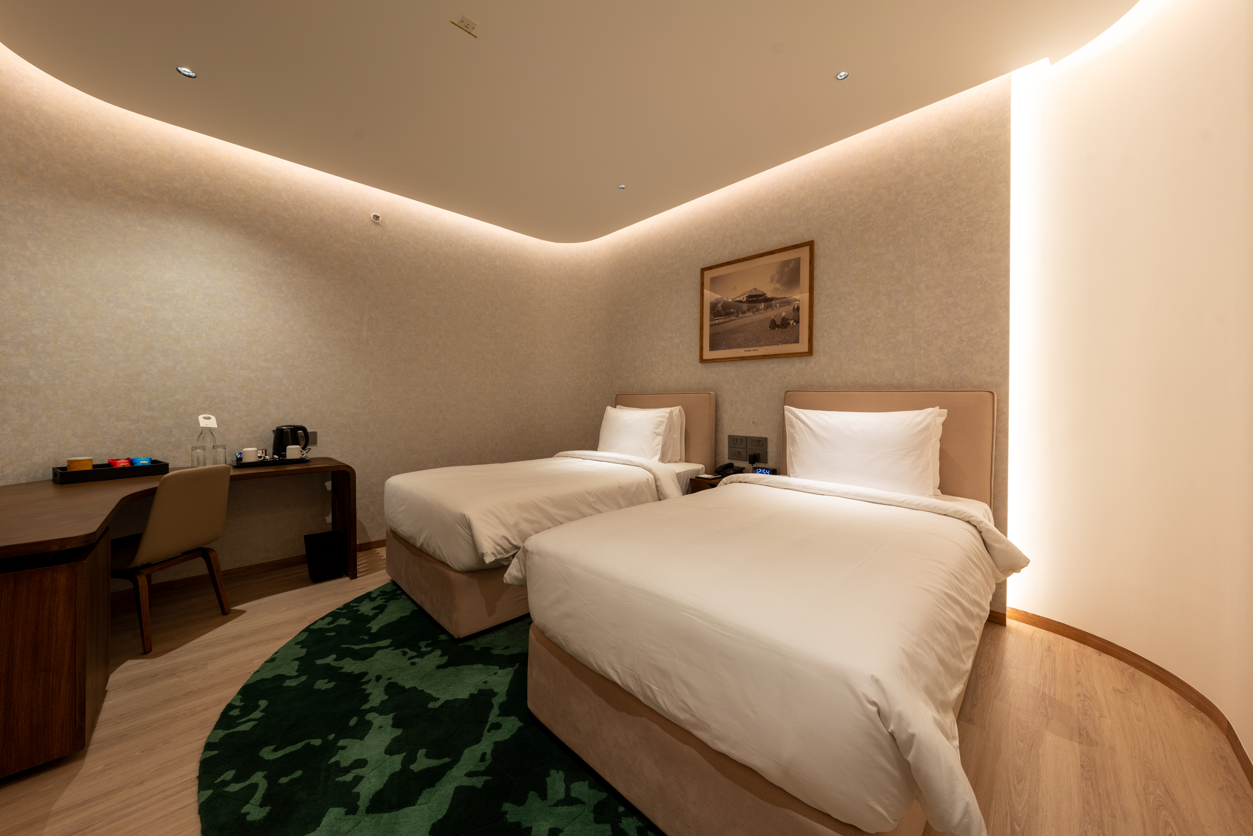 Transit Hotel